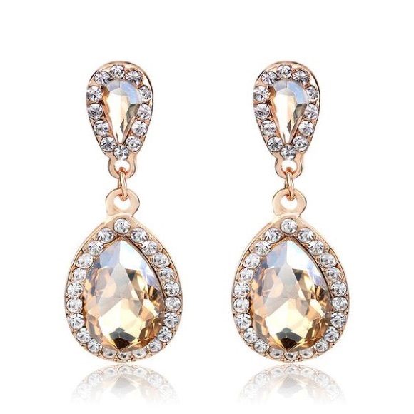 Jewelry - Champagne and Gold Rhinestone Tear Drop Earrings